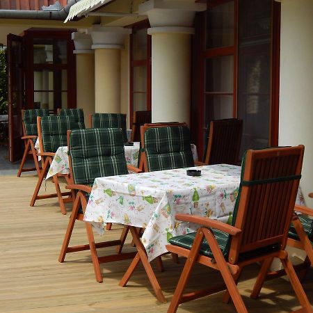 Juniperus Park Hotel Кескемет Екстериор снимка